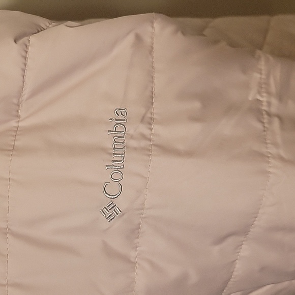 Columbia Winter coat - Picture 2 of 6